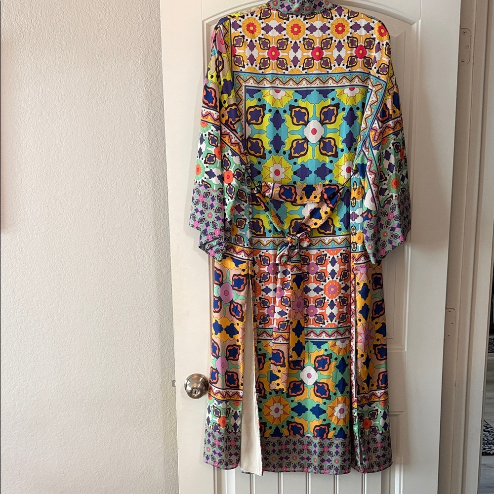 Zara Colorful Geometric Women's Wrap Kimono - Picture 7 of 8